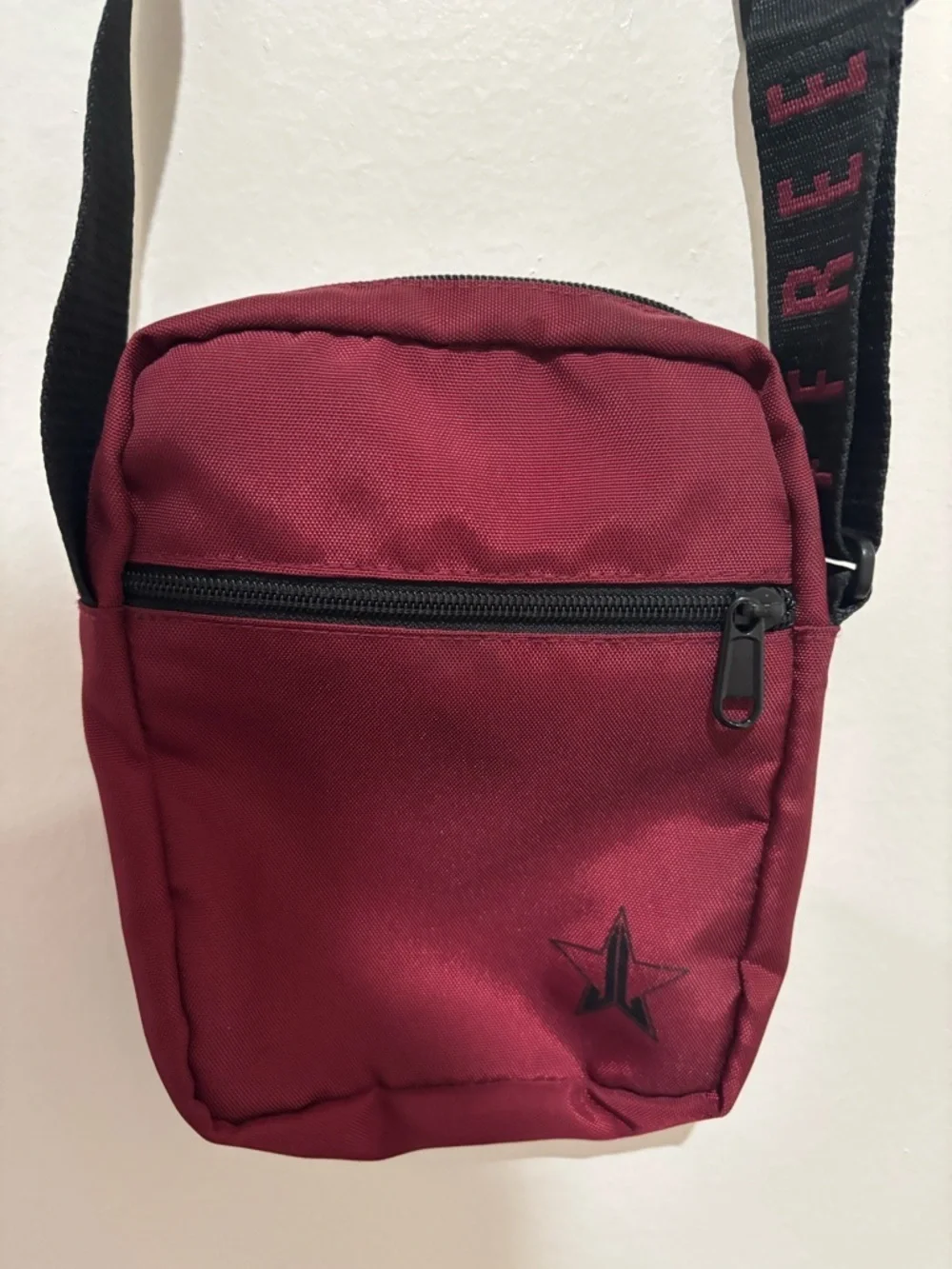 Jeffree Star Crossbody Shoulder Bag - Burgundy